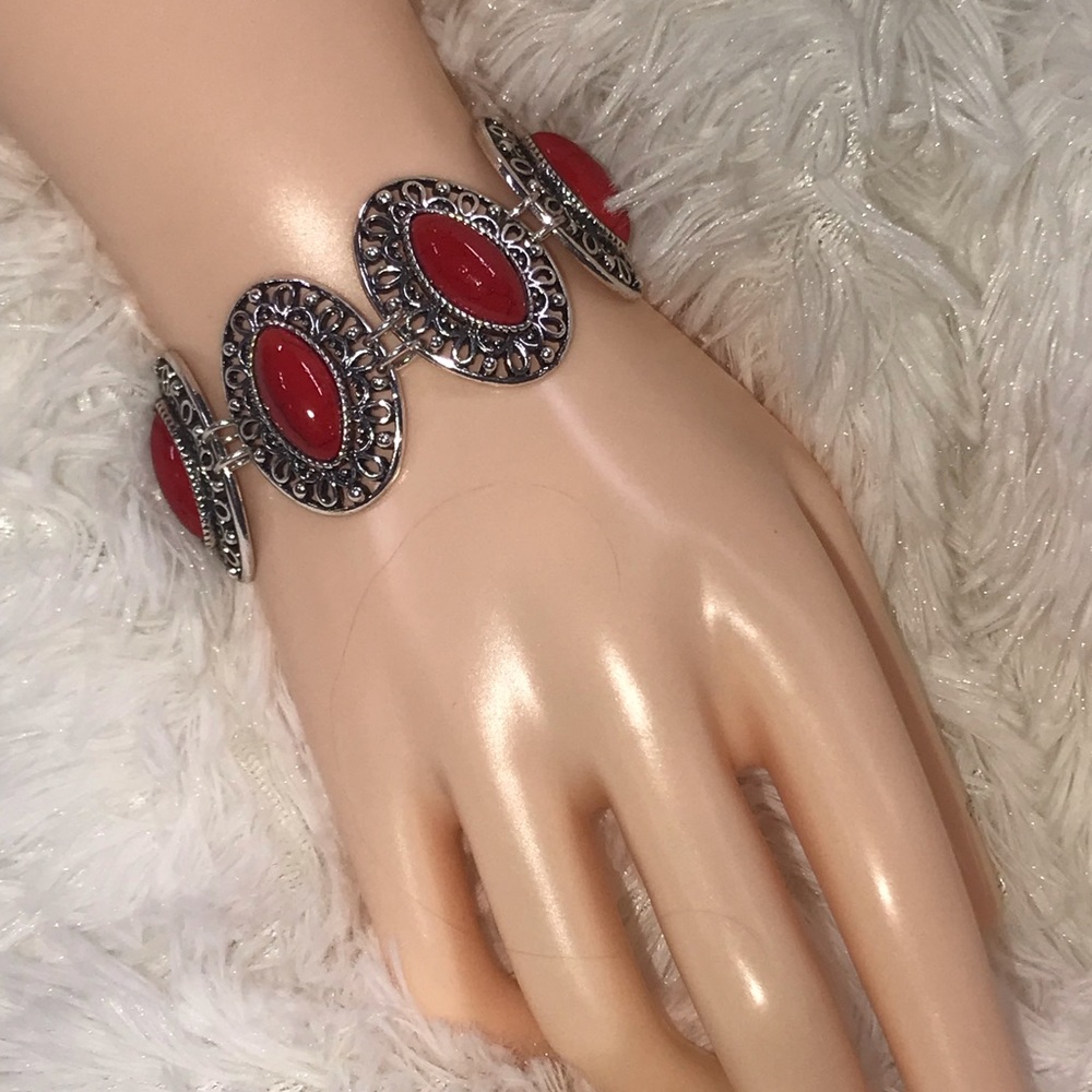 6 Stone Toggle Bracelet